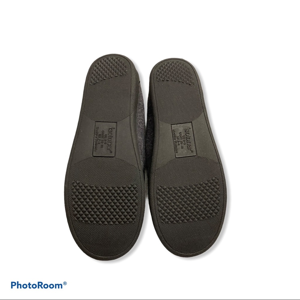 Isotoner Slippers - Picture 6 of 7